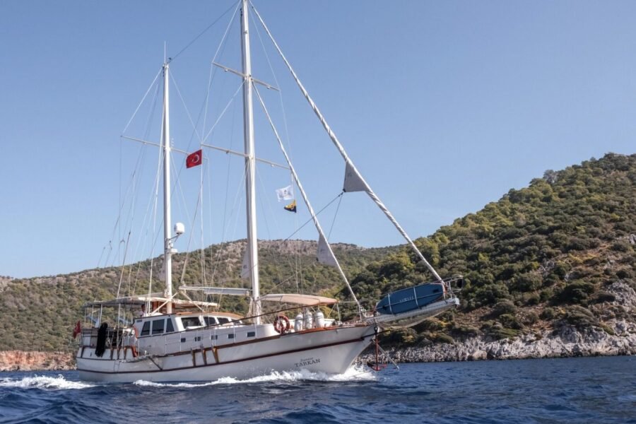 3 CABIN GULET – 30106