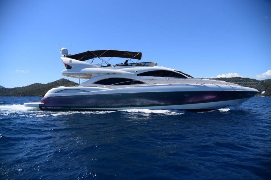 4 CABIN MOTOR YACHT – 40207